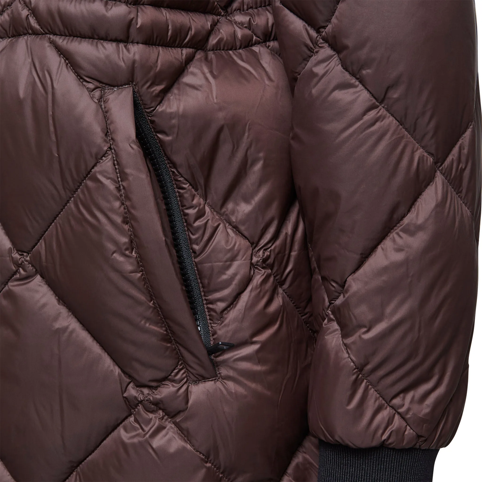 Aime Sustainable Calf-Length Lightweight Down Coat with Hood - Women's|-|Manteau aux mollets en duvet léger durable avec capuchon Aime - Femme