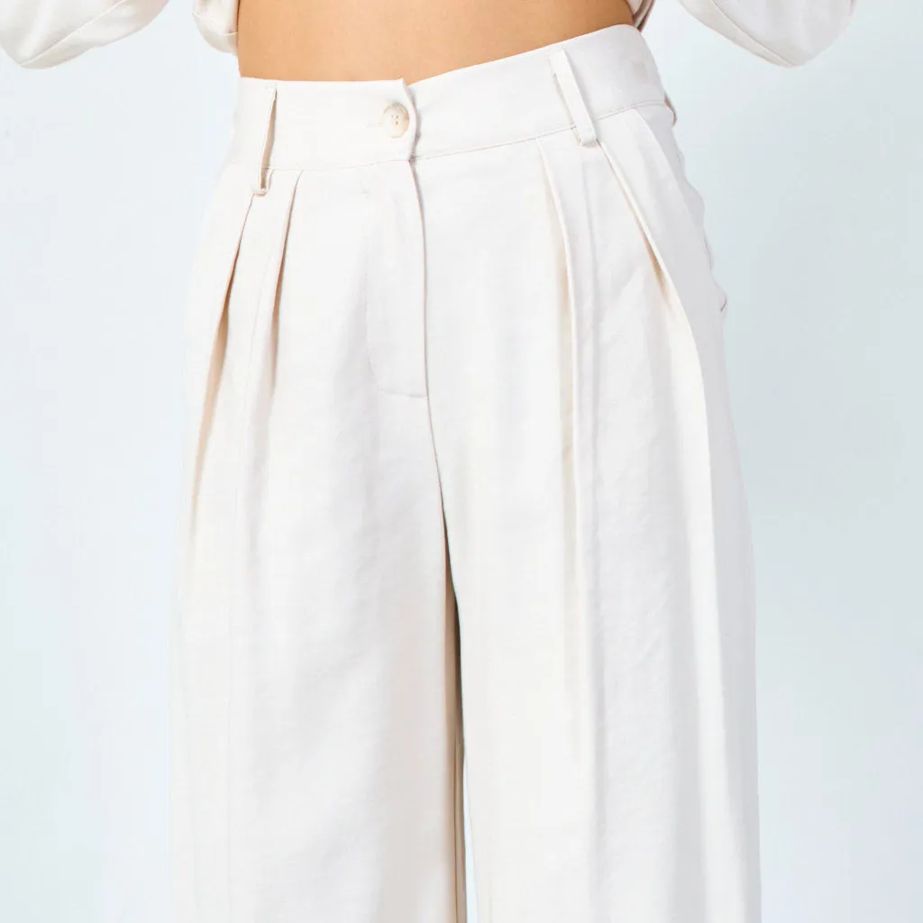 Classic wide-leg trousers with pleats wholesale