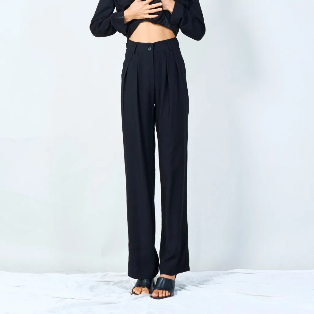 Classic wide-leg trousers with pleats wholesale