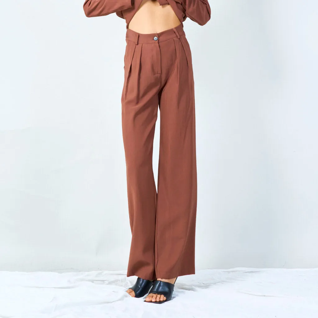 Classic wide-leg trousers with pleats wholesale