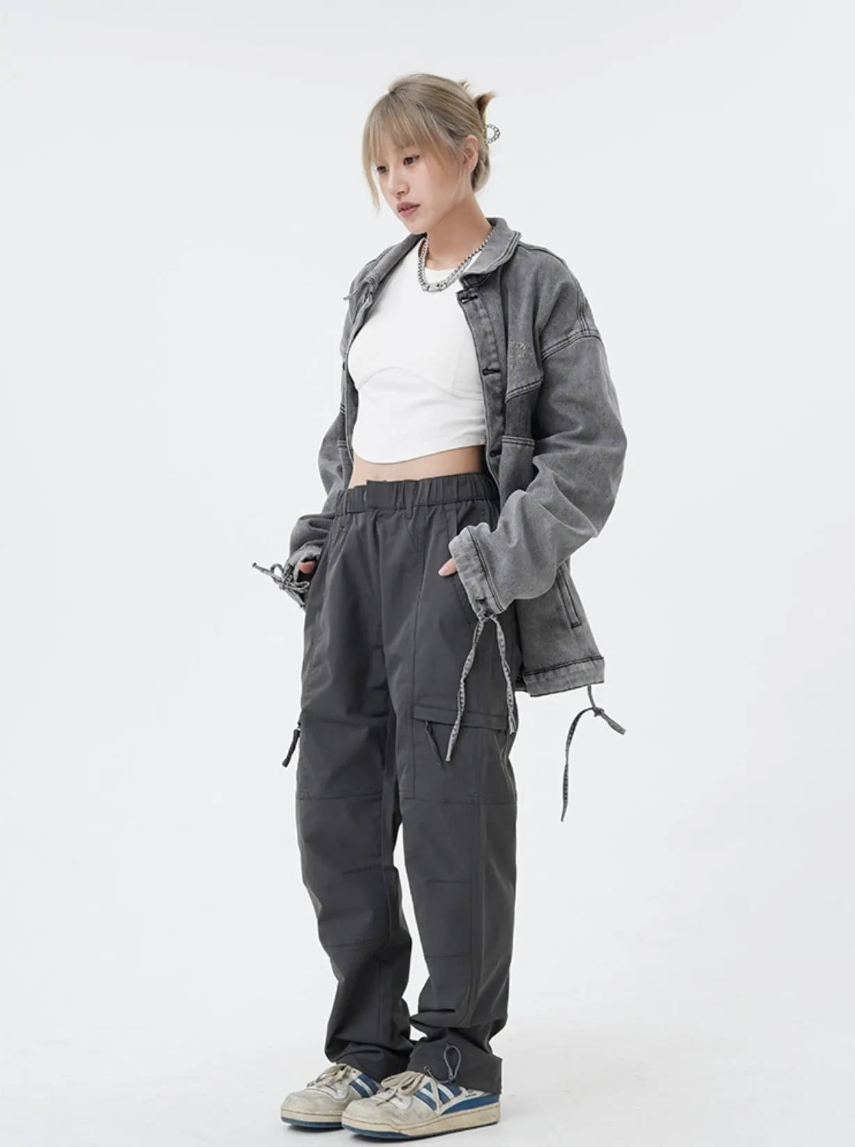 Detailed Stitching Lightweight Pants