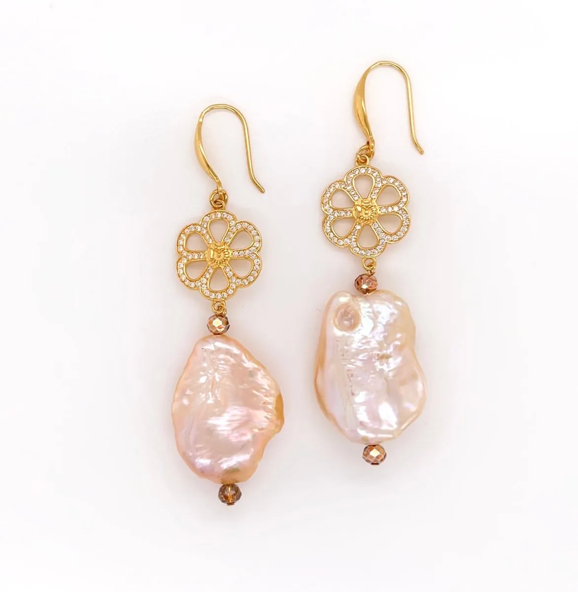 Fallyn Kashy Pearl Dangle Earrings