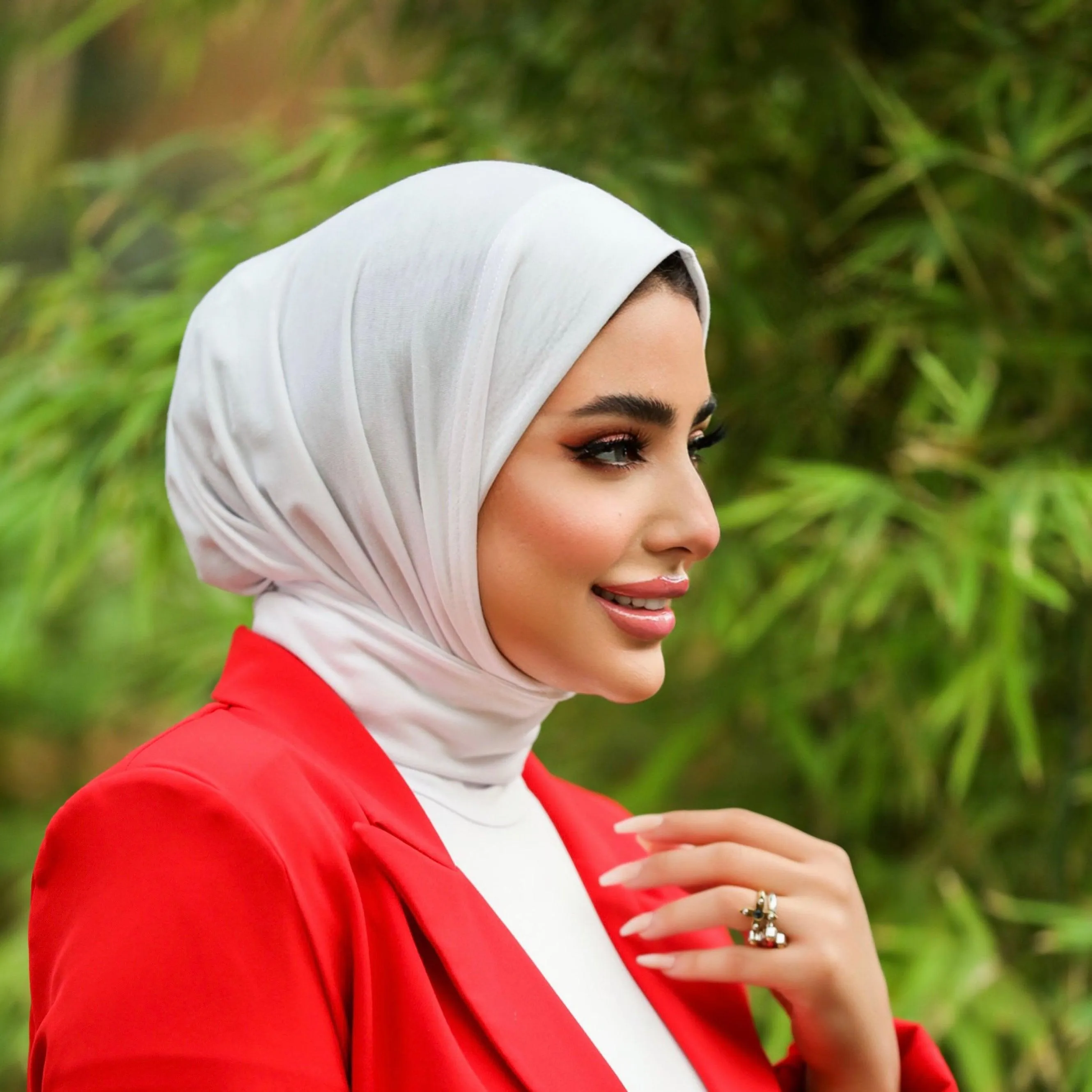 High-neck thick hijab