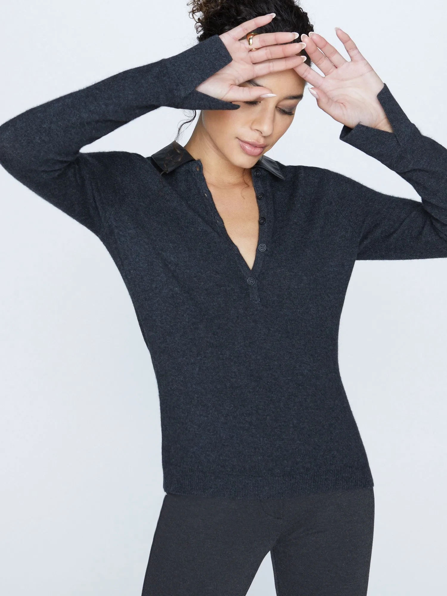 The Ona Henley
