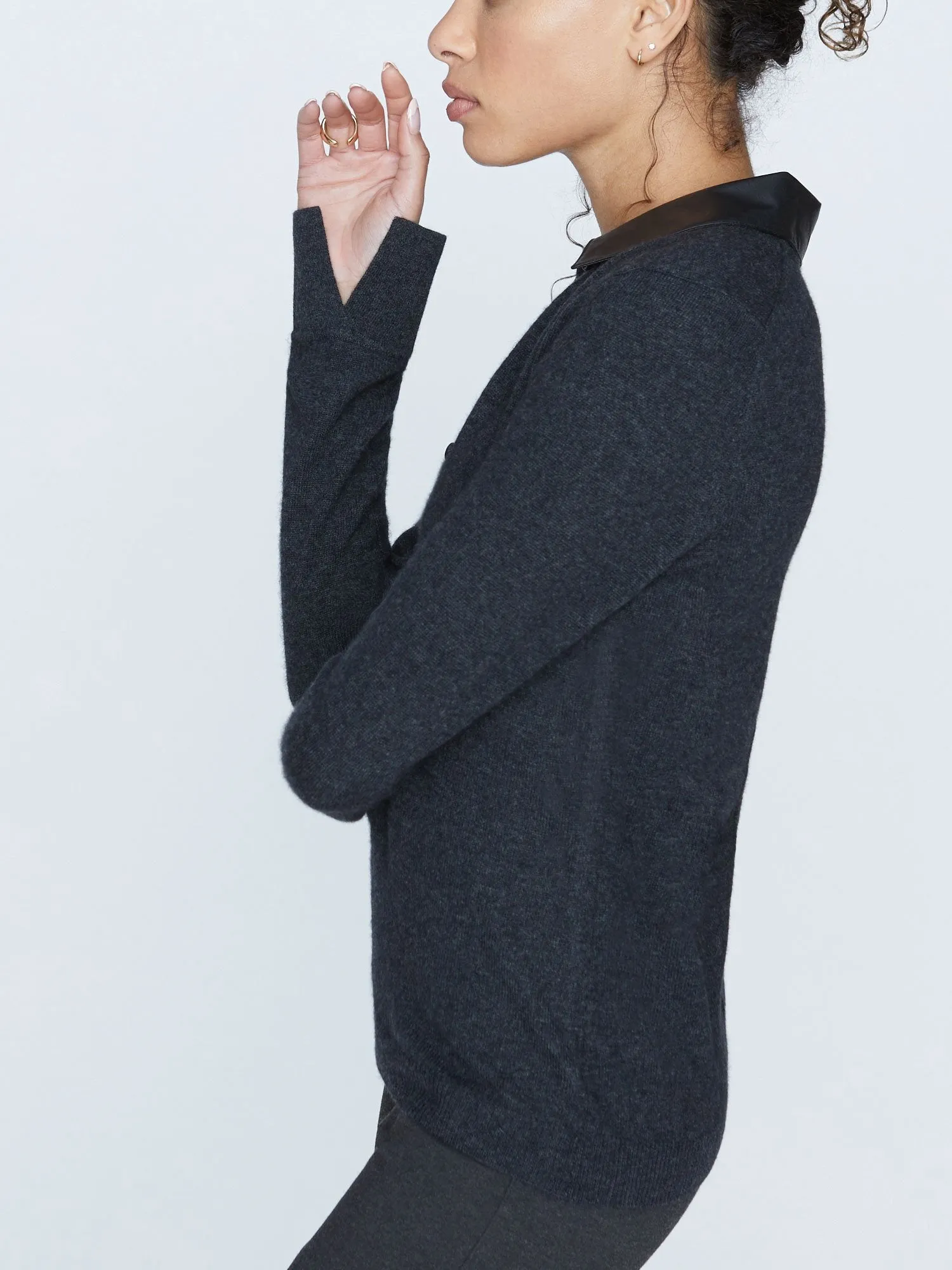 The Ona Henley